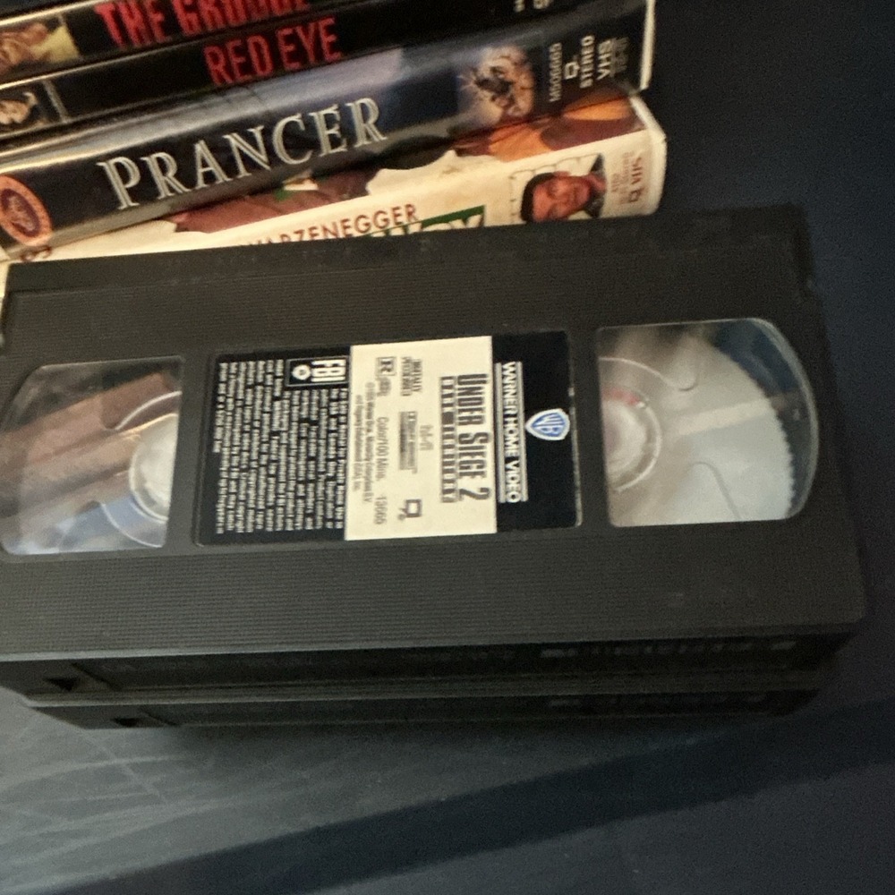Vintage lot VHS Tapes CD Popular Movies lot 23 - Picture 4 of 6
